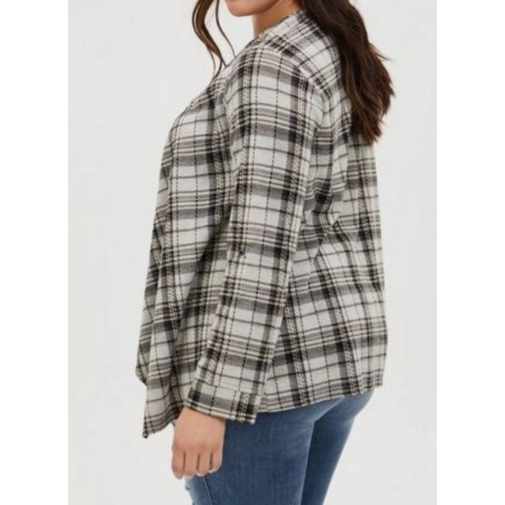 Torrid Cardigan size 3X Grey Plaid Open Front Long Sleeve Knit Layering Preppy